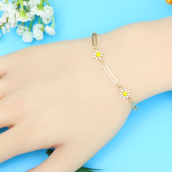Chic & Stylish Bracelet – A Thoughtful Gift for Women and Girls, DYC1065 - Picture 5 of 8